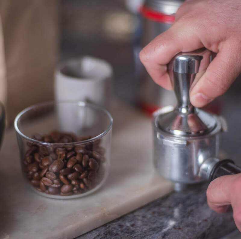 Idee per Ristrutturare una Cucina Open Space: Soluzioni Moderne e Funzionali