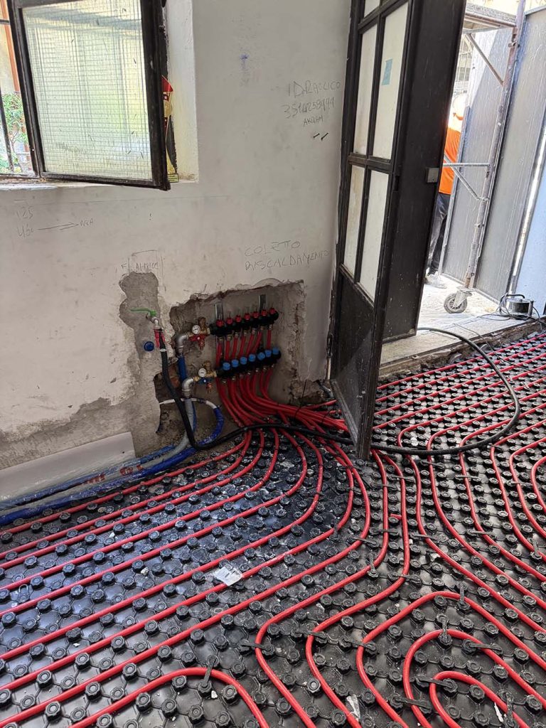 Impianti in cantiere: riscaldamento a pavimento